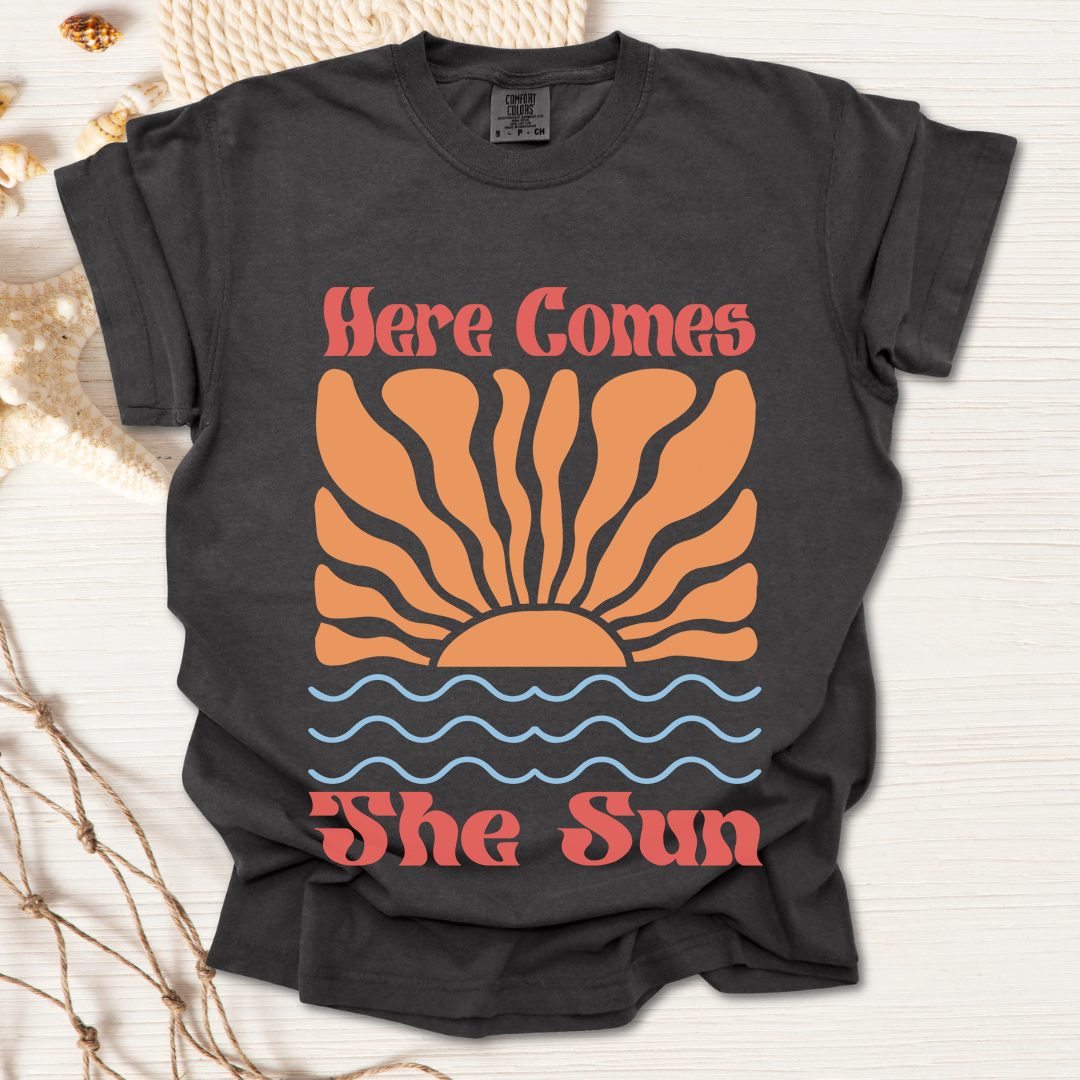 Here comes the Sun Tshirt
